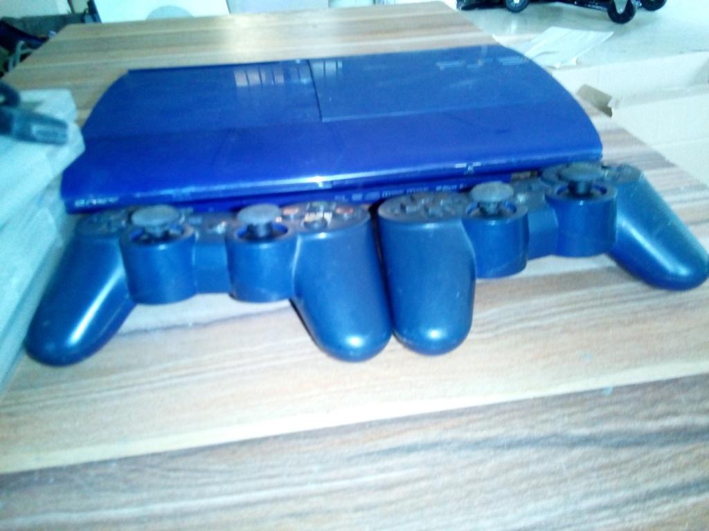 Play Station 3 With 6 games and 2 Game Control Pads For sale in Nigeria