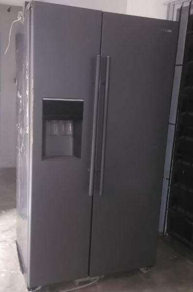 SAMSUNG FRIDGE FREEZER For sale in Nigeria