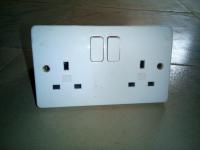 MK Y0433 2 Gang DP Switched Twin Socket 13A-mk6-2-thumb
