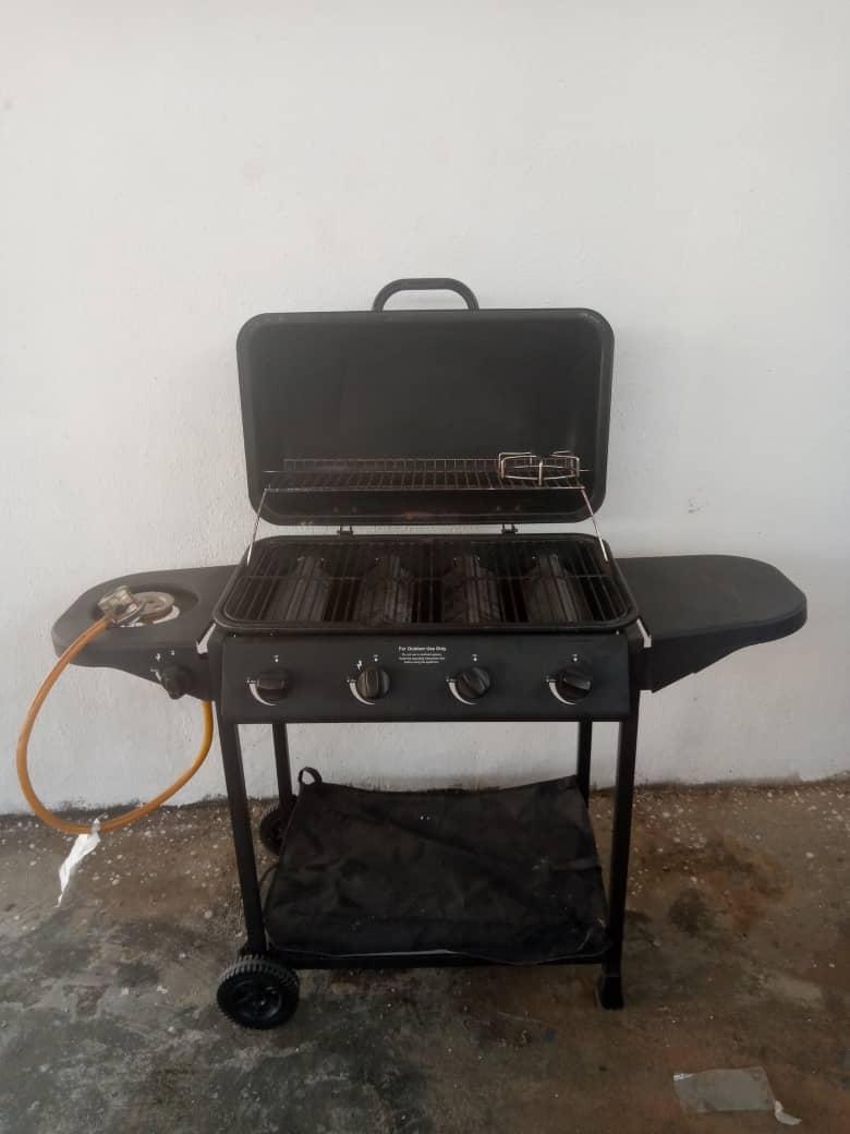 Tesco 4 Burner Gas Barbeque Grill