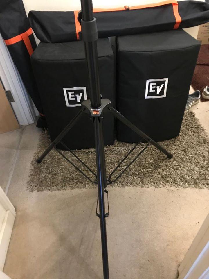 x2-electro-voice-ekx-15-1600-watt-passive-04_o1